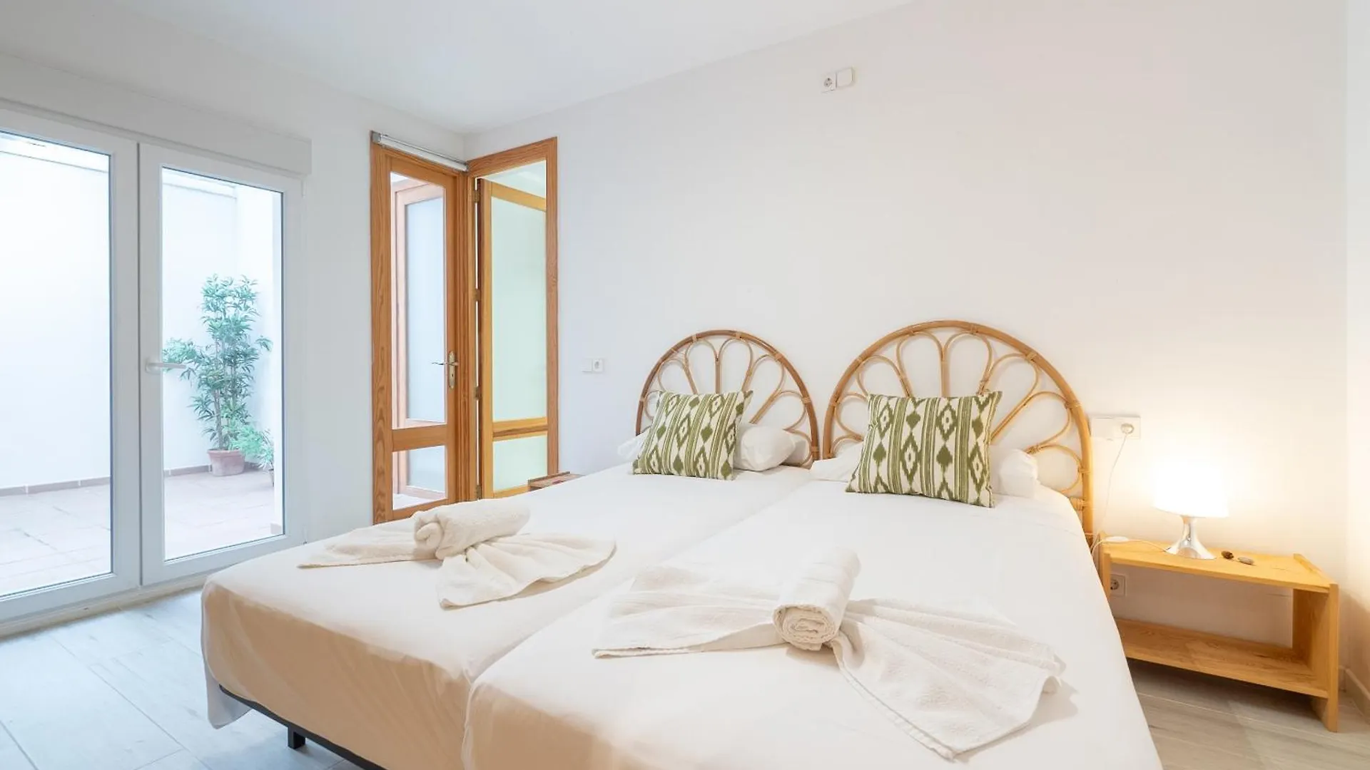 Paraiso Sobre El Mar - Ground Floor Apartment Portopetro 0*,